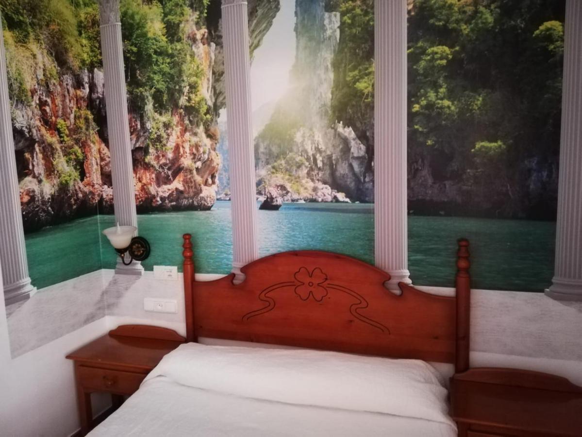 Hotel Poniente Мораледа-де-Сафайона Экстерьер фото